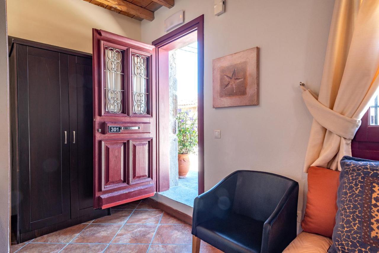 Lively Lofts By The Varos Residences エクステリア 写真
